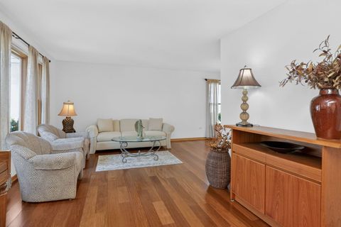 Tiny photo for 2340 Appleby Drive, Wheaton, IL 60189 (MLS # 12613314)