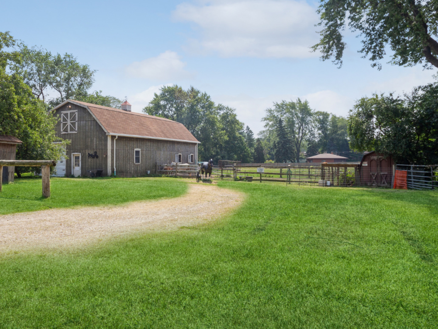 20W561 Army Trail Boulevard, Addison, IL, 60101 1 20W561 Army Trail Boulevard