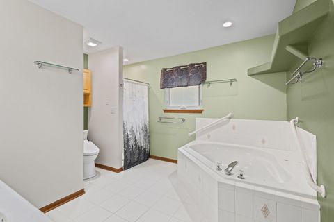 Tiny photo for 601 Edgewater Drive, Minooka, IL 60447 (MLS # 12537599)