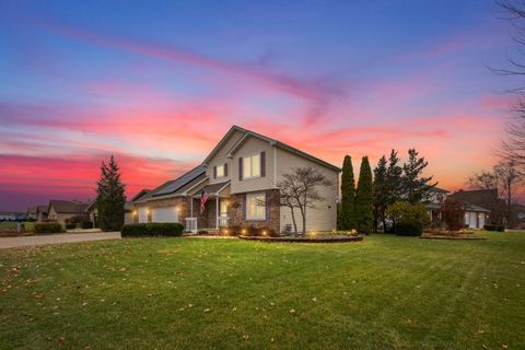 Tiny photo for 601 Edgewater Drive, Minooka, IL 60447 (MLS # 12537599)