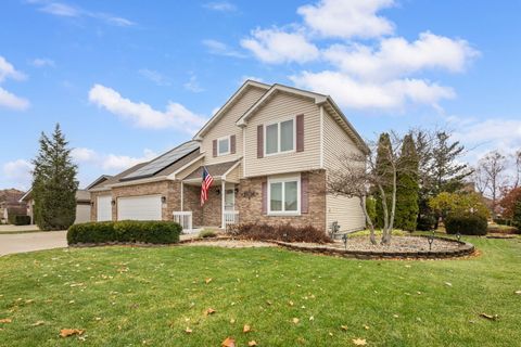 Photo of 601 Edgewater Drive, Minooka, IL 60447 (MLS # 12537599)