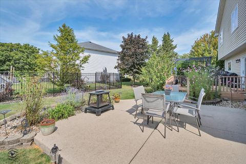 Tiny photo for 601 Edgewater Drive, Minooka, IL 60447 (MLS # 12537599)