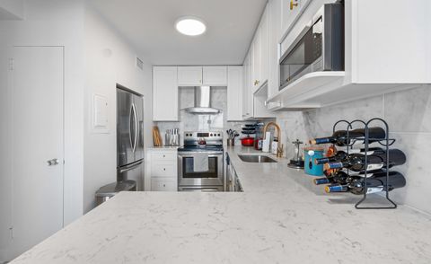 Tiny photo for 1550 N Lake Shore Drive #25E, Chicago, IL 60610 (MLS # 12528221)