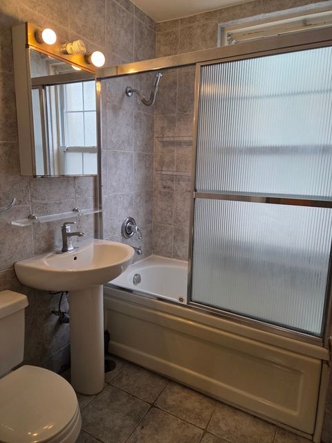 Tiny photo for 6101 N Sheridan Road #1F, Chicago, IL 60660 (MLS # 12459164)