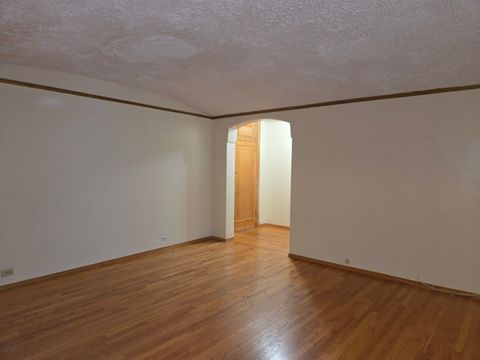 Tiny photo for 6101 N Sheridan Road #1F, Chicago, IL 60660 (MLS # 12459164)