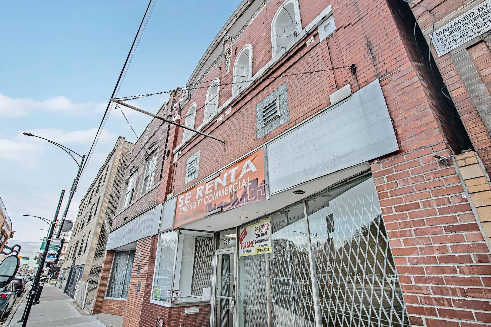 2915 W Cermak Road
