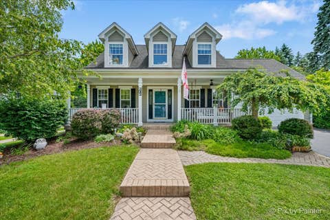 Photo of 151 Center Street, Crystal Lake, IL 60014 (MLS # 12682606)