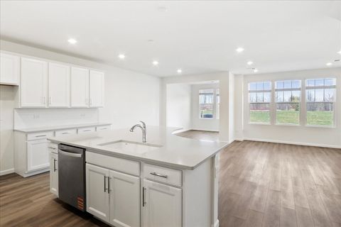Tiny photo for 608 Switchgrass Way #61003, Bolingbrook, IL 60490 (MLS # 12595320)