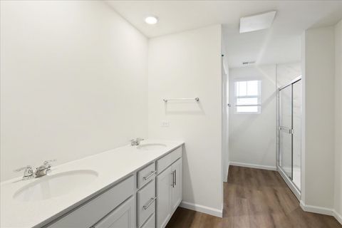 Tiny photo for 608 Switchgrass Way #61003, Bolingbrook, IL 60490 (MLS # 12595320)