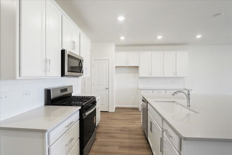 Tiny photo for 608 Switchgrass Way #61003, Bolingbrook, IL 60490 (MLS # 12595320)