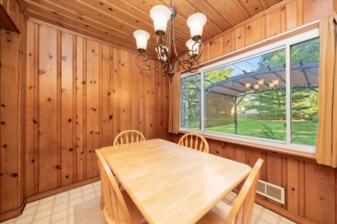 Tiny photo for 229 Country Club Road, Chicago Heights, IL 60411 (MLS # 12463409)