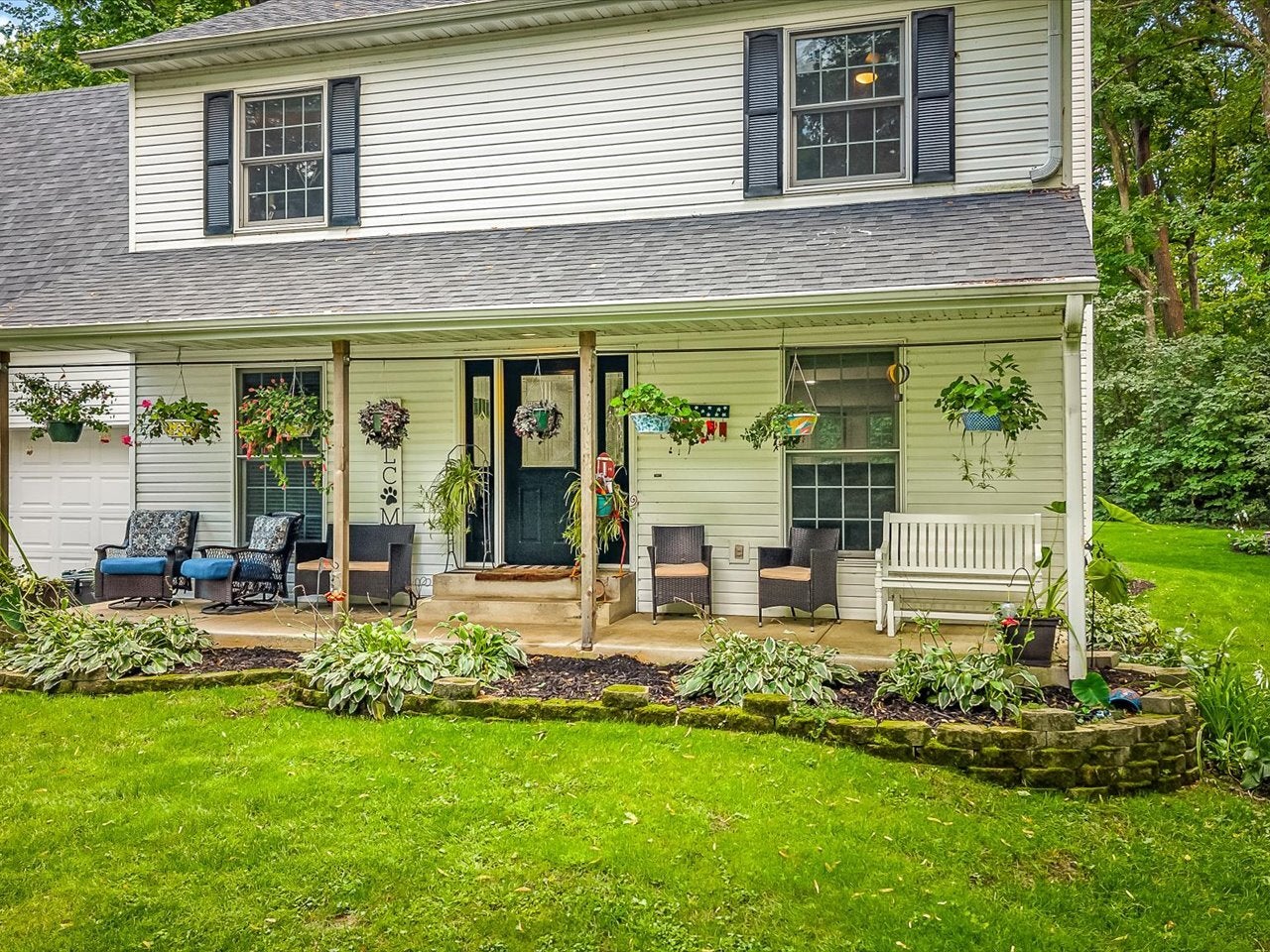 1853 Darby Lane