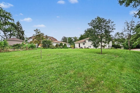 Tiny photo for 708 Glendale Drive, Prospect Heights, IL 60070 (MLS # 12757620)