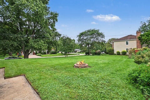 Tiny photo for 708 Glendale Drive, Prospect Heights, IL 60070 (MLS # 12757620)