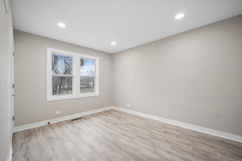 Tiny photo for 349 Park Avenue, Cary, IL 60013 (MLS # 12585649)