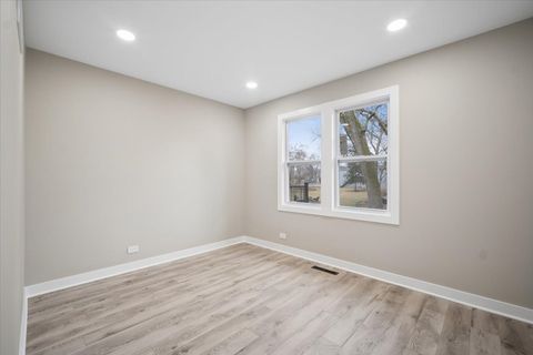 Tiny photo for 349 Park Avenue, Cary, IL 60013 (MLS # 12585649)