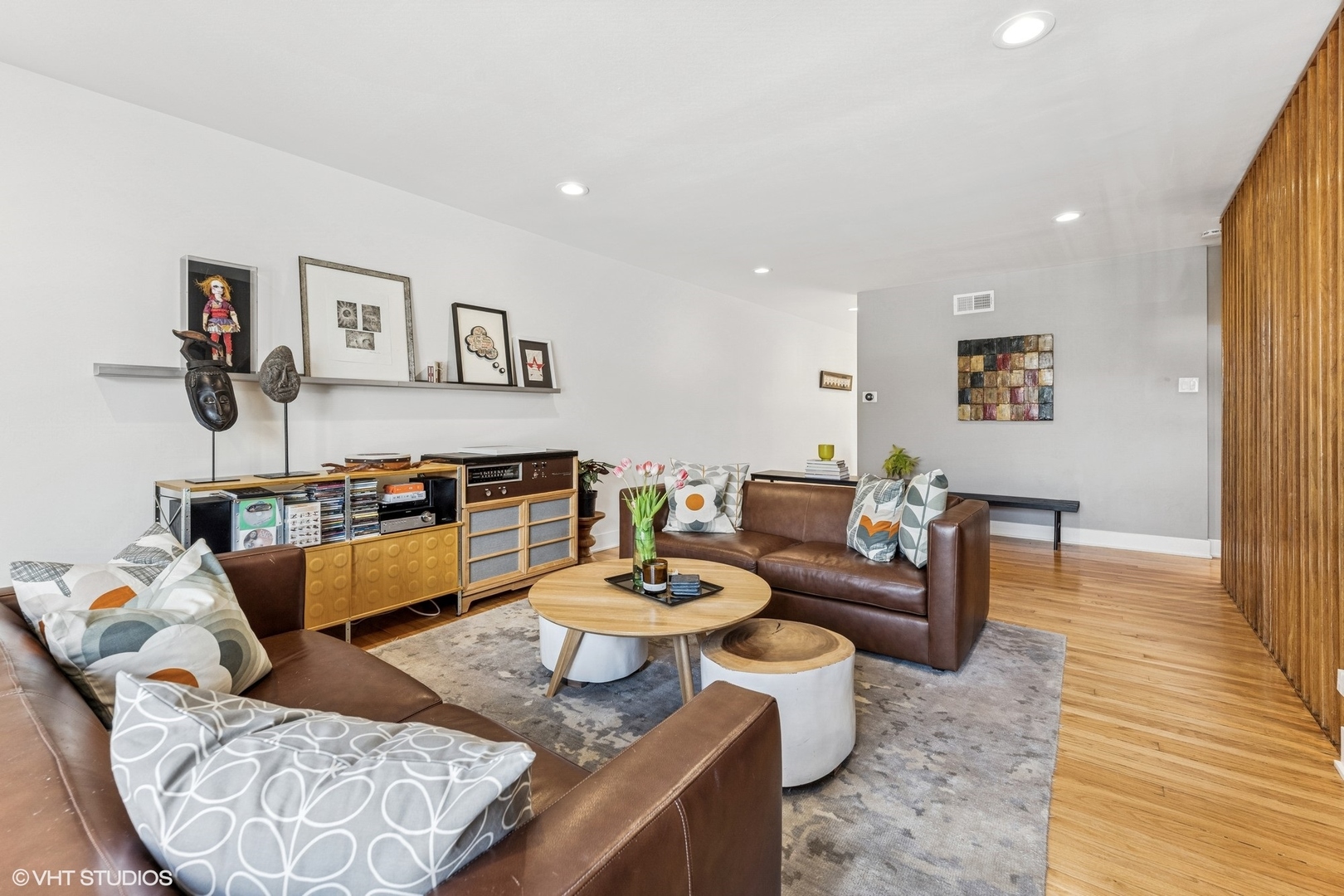 1311 E 55th Street