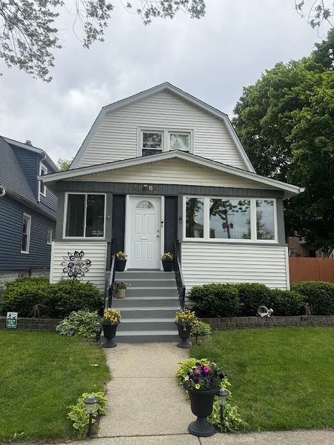 Photo of 5364 N Latrobe Avenue, Chicago, IL 60630 (MLS # 12648218)