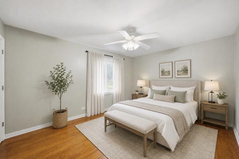 Tiny photo for 601 E Dogwood Lane, Mount Prospect, IL 60056 (MLS # 12733627)