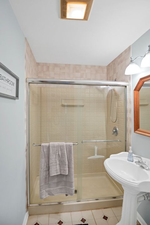 Tiny photo for 2N643 Diane Avenue, Glen Ellyn, IL 60137 (MLS # 12442403)