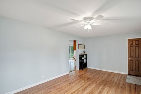 Tiny photo for 2N643 Diane Avenue, Glen Ellyn, IL 60137 (MLS # 12442403)