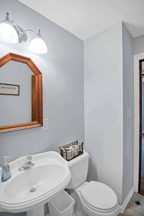 Tiny photo for 2N643 Diane Avenue, Glen Ellyn, IL 60137 (MLS # 12442403)