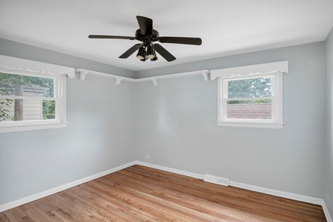 Tiny photo for 2N643 Diane Avenue, Glen Ellyn, IL 60137 (MLS # 12442403)