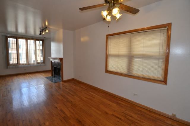 1427 W WALTON Street 2