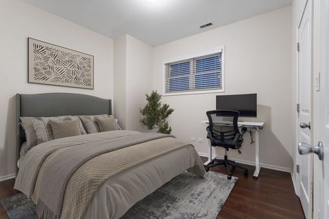 Tiny photo for 1511 N Hudson Avenue #1S, Chicago, IL 60610 (MLS # 12517908)