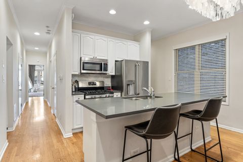 Tiny photo for 1511 N Hudson Avenue #1S, Chicago, IL 60610 (MLS # 12517908)