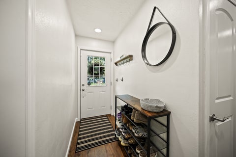 Tiny photo for 105 N Park Avenue, Geneseo, IL 61254 (MLS # 12736814)