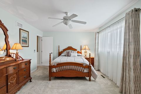 Tiny photo for 573 Shorely Drive, Barrington, IL 60010 (MLS # 12589077)