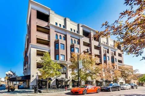 Photo of 110 S Marion Street #201, Oak Park, IL 60302 (MLS # 12681163)