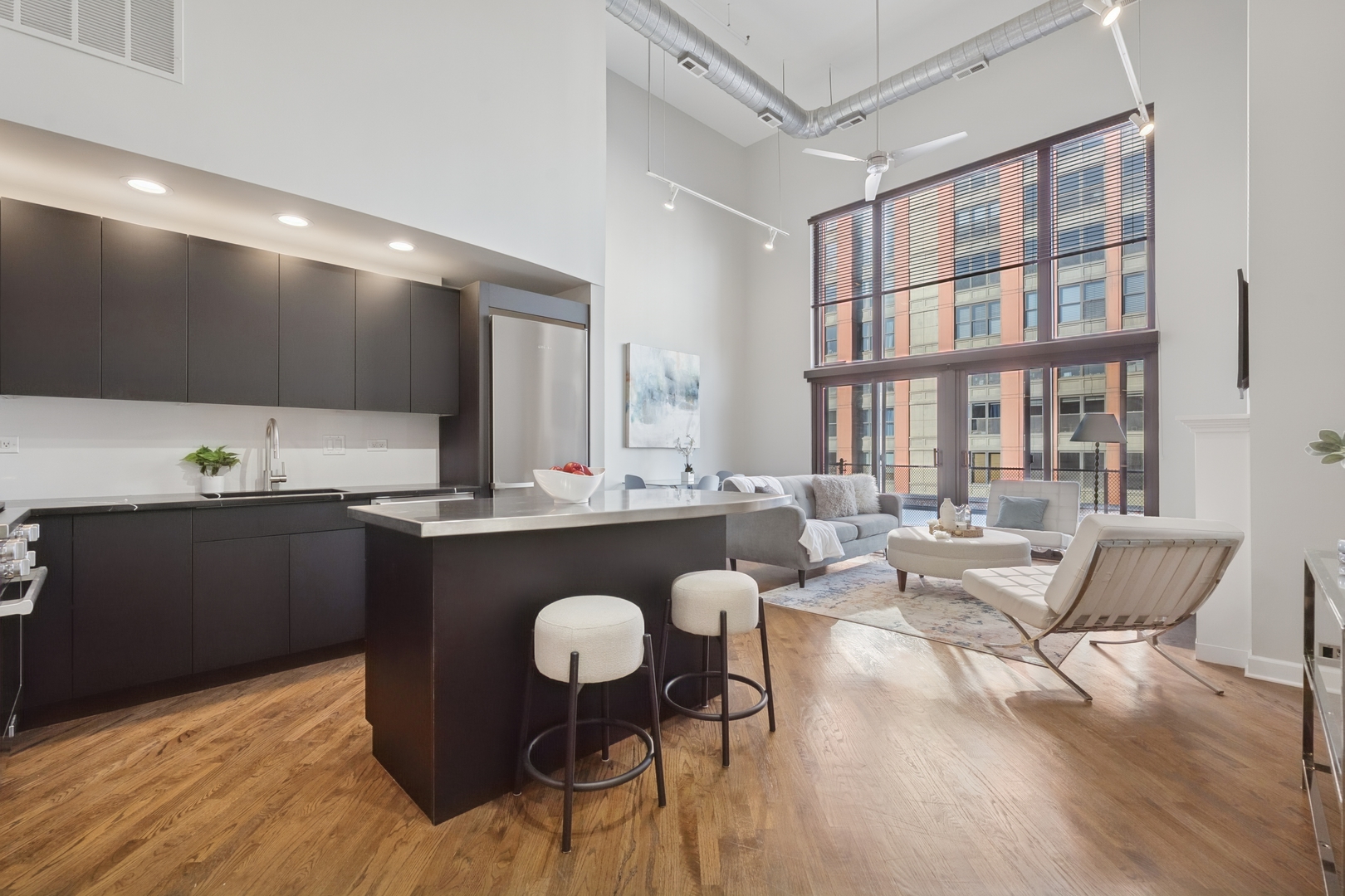 616 W Fulton Street 703