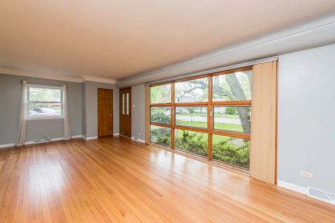 Tiny photo for 616 Highland Avenue, Antioch, IL 60002 (MLS # 12645774)