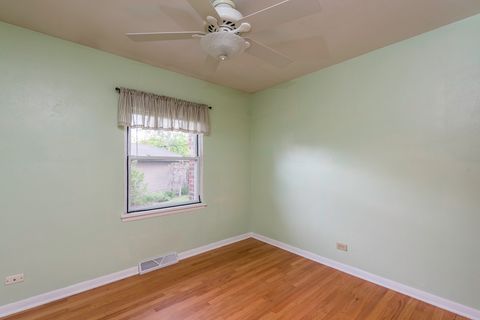 Tiny photo for 616 Highland Avenue, Antioch, IL 60002 (MLS # 12645774)