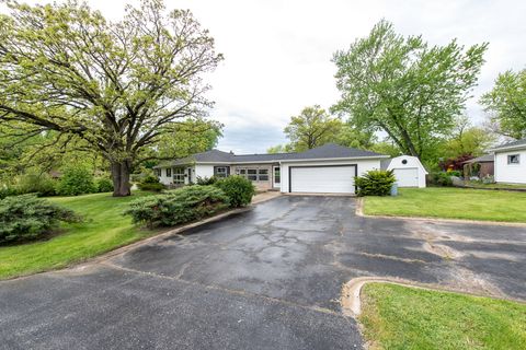 Tiny photo for 616 Highland Avenue, Antioch, IL 60002 (MLS # 12645774)