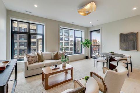 Tiny photo for 1317 N Western Avenue #205, Chicago, IL 60622 (MLS # 12542686)