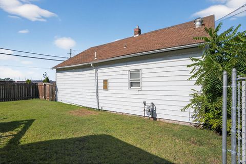 Tiny photo for 526 Columbia Road, Dupo, IL 62239 (MLS # 12487624)