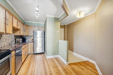 Tiny photo for 5320 N Sheridan Road #2502, Chicago, IL 60640 (MLS # 12513695)