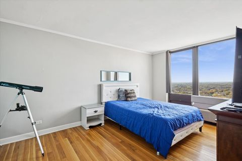 Tiny photo for 5320 N Sheridan Road #2502, Chicago, IL 60640 (MLS # 12513695)