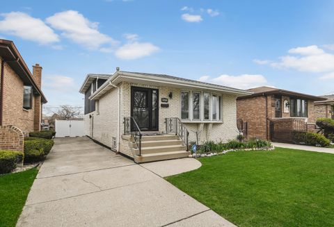 Photo of 6145 S Knox Avenue, Chicago, IL 60629 (MLS # 12610590)