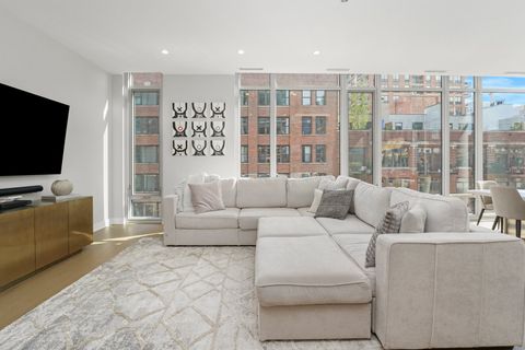 Tiny photo for 360 W Erie Street #5A, Chicago, IL 60654 (MLS # 12345153)