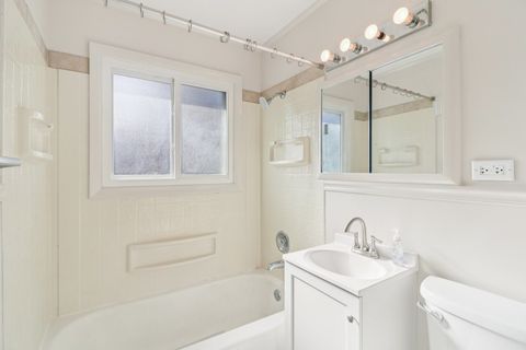 Tiny photo for 337 Hickory Drive, Crystal Lake, IL 60014 (MLS # 12505425)