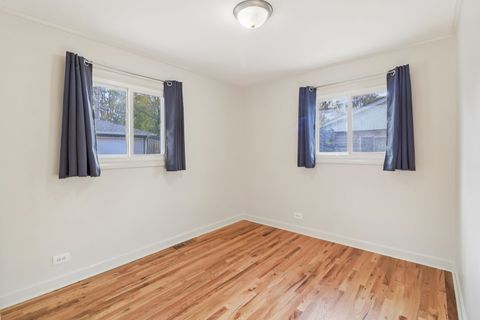 Tiny photo for 337 Hickory Drive, Crystal Lake, IL 60014 (MLS # 12505425)