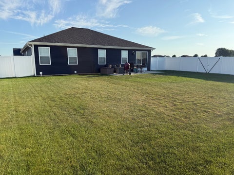 Tiny photo for 609 34th Street, Peru, IL 61354 (MLS # 12753407)