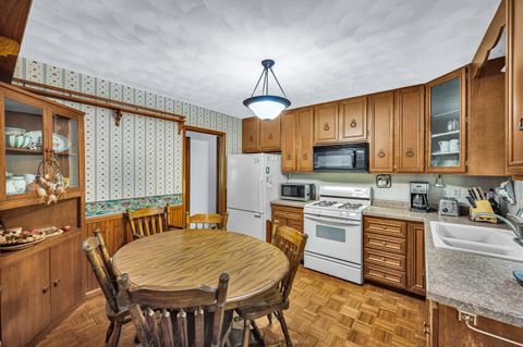 Tiny photo for 4915 Hopewood Court, Peoria, IL 61607 (MLS # 12530066)