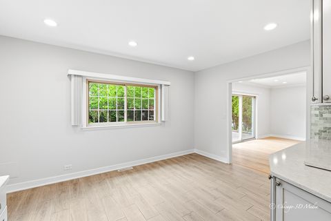 Tiny photo for 4939 Farwell Avenue, Skokie, IL 60077 (MLS # 12640720)