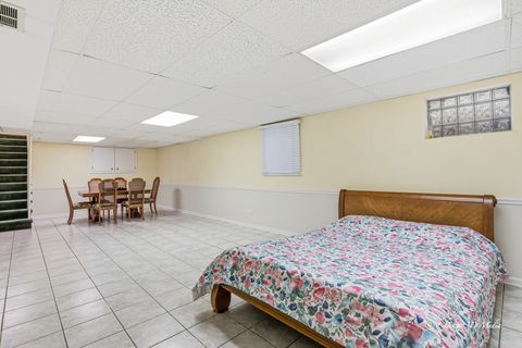 Tiny photo for 4939 Farwell Avenue, Skokie, IL 60077 (MLS # 12640720)
