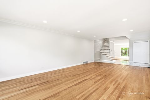 Tiny photo for 4939 Farwell Avenue, Skokie, IL 60077 (MLS # 12640720)